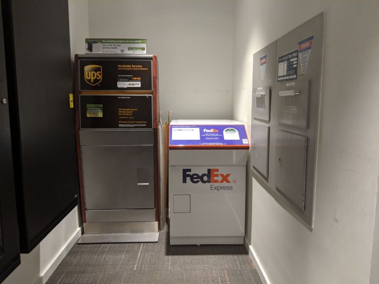 Amenity - Mail Room.jpg